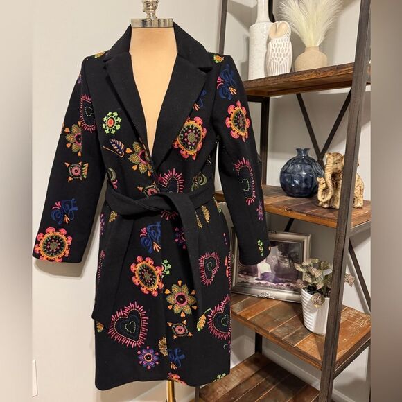 NWT Emily Lovelock Deborah Coat Black Embroidered Floral Love Size SM Wool Blend - Picture 4 of 16